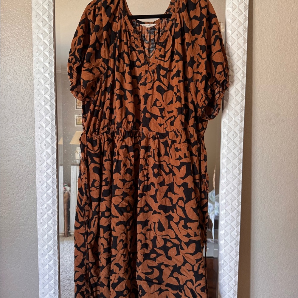 Terra & Sky Rust and Black Floral Midi Dress